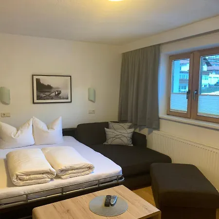 Appartement Haus Lawerz *